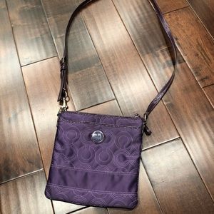 UNIQUE PURPLE COACH CROSSBODY